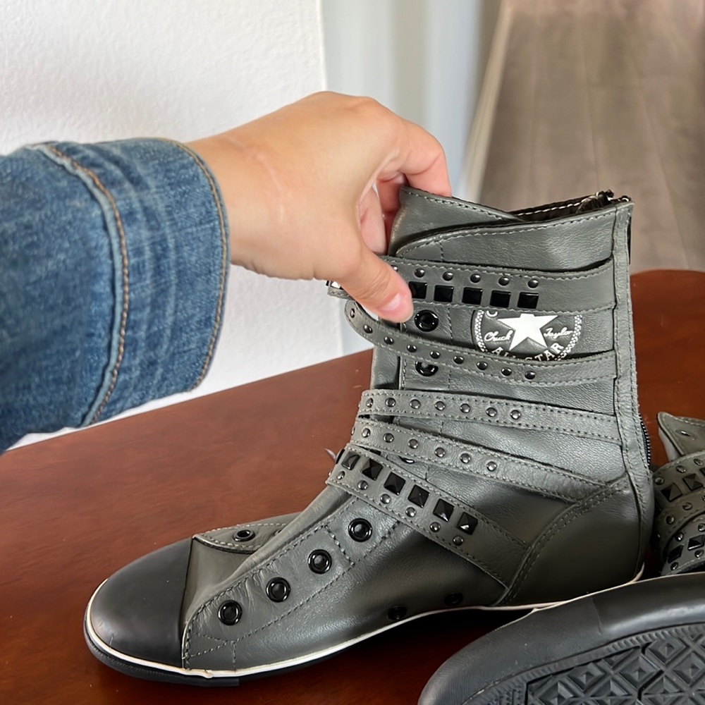 Converse All ⭐️ Star High Top Boot/Sneakers with Zipper on the back